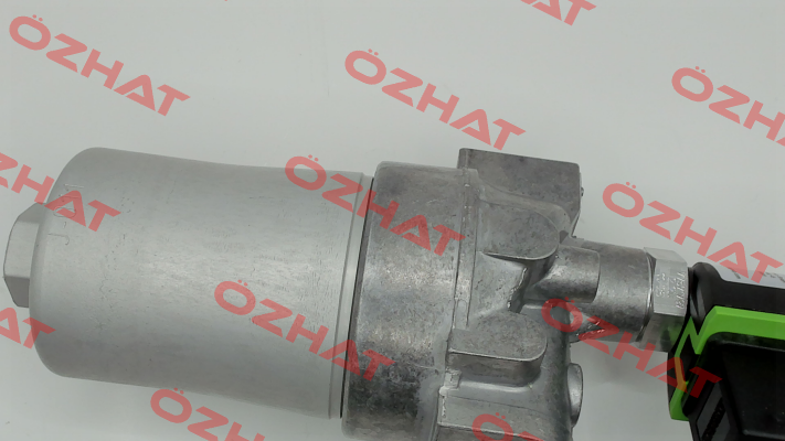 77665136 / PI 2005-058 MAHLE