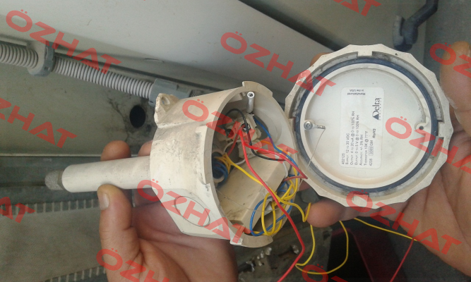 402125  Delta Controls