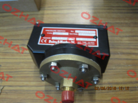 Type 2381Q (-1 to +1 bar) SN 03 82143 023  Bailey & Mackey