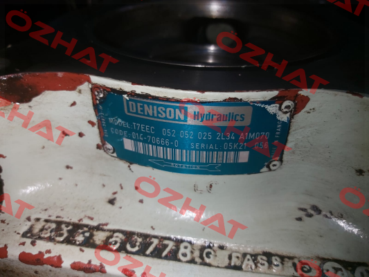 T7EEC 052 052 025 2L34 A1M0 70 / 014-70666-0 Denison (Parker)